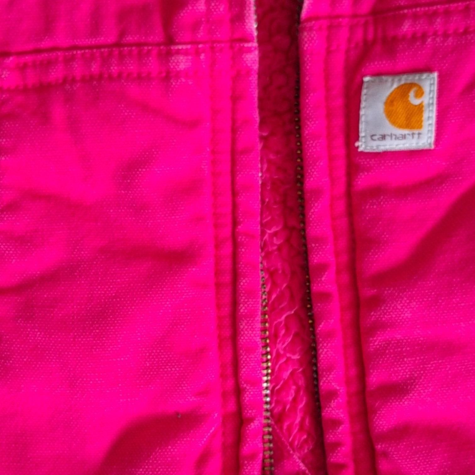 Sierra Sherpa gevoerde capuchonjas