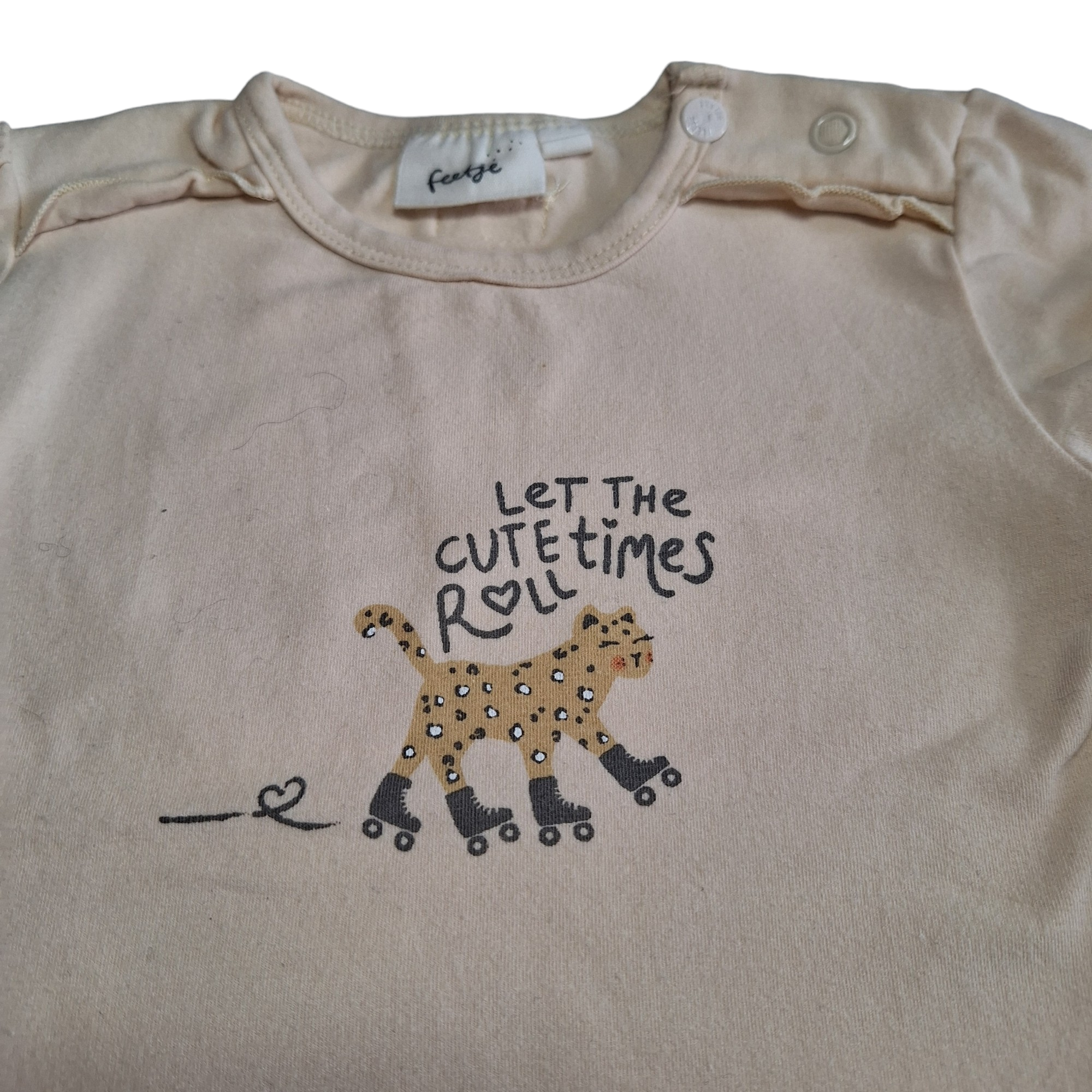 Feetje tshirt met ruches LET THE CUTE TIMES ROLL - 80