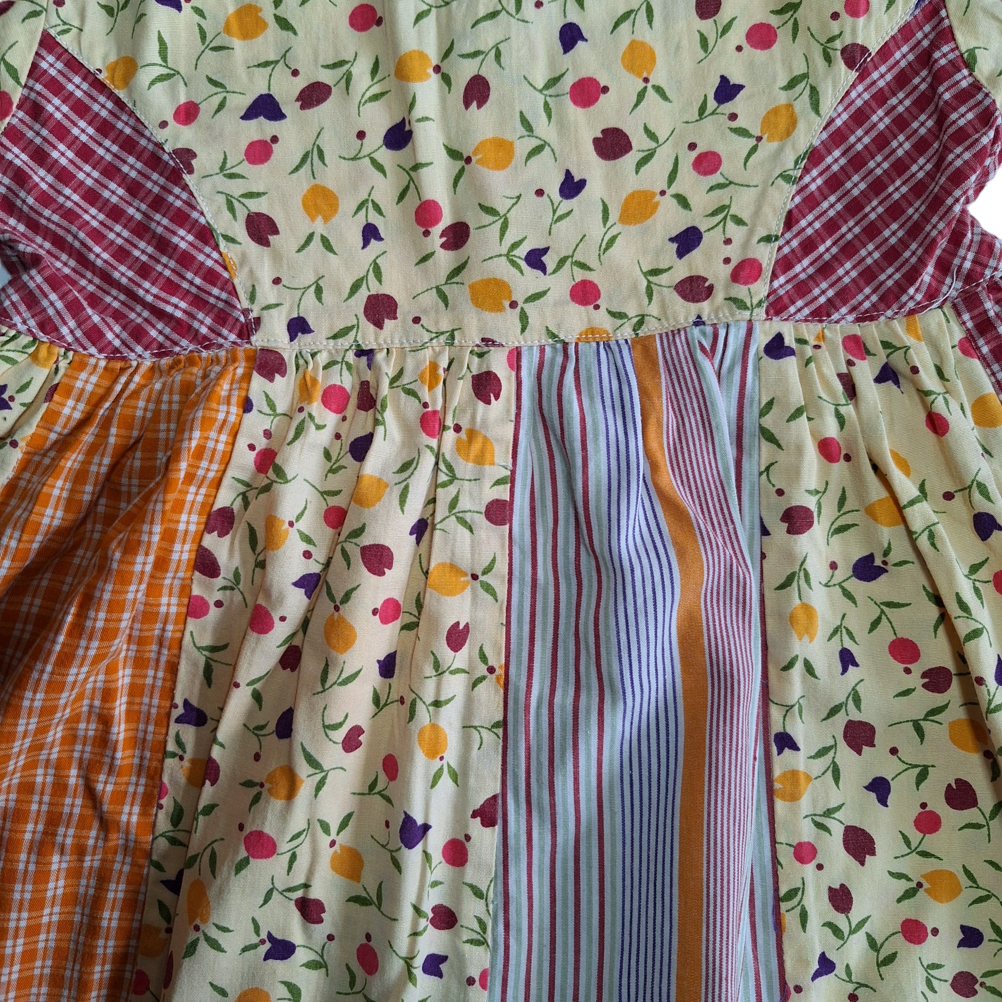 Vintage H&M dress with flowers and stripes - 68CM