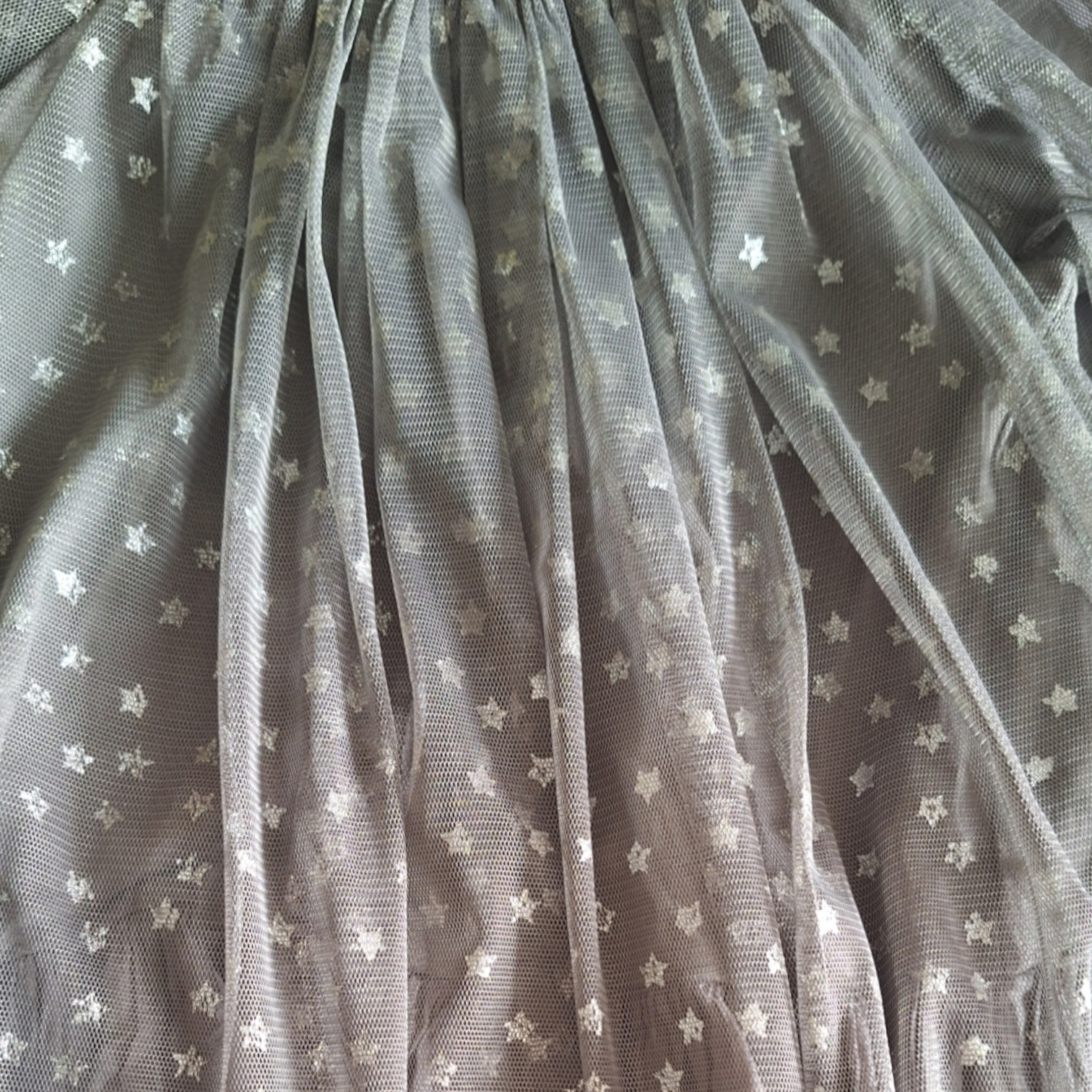 Glittersterren en tule jurk - 3Y