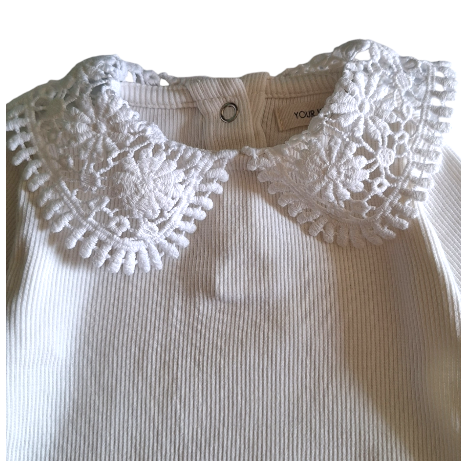 Long sleeved rompers with lace collar - 62CM