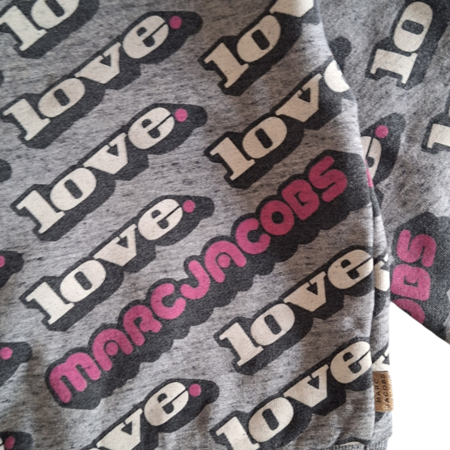 LOVE trui -4Y