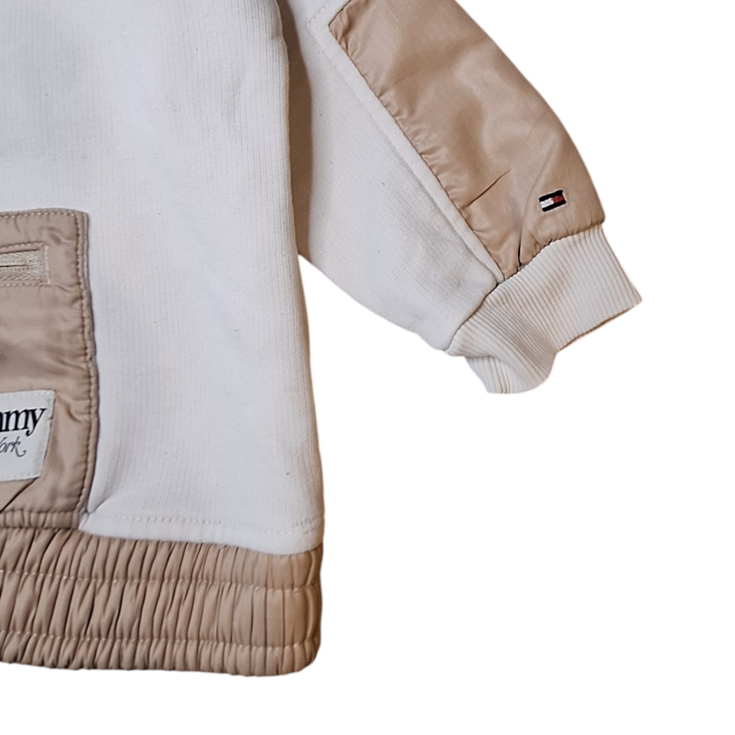 Sweater with texture details and pocket - 86CM