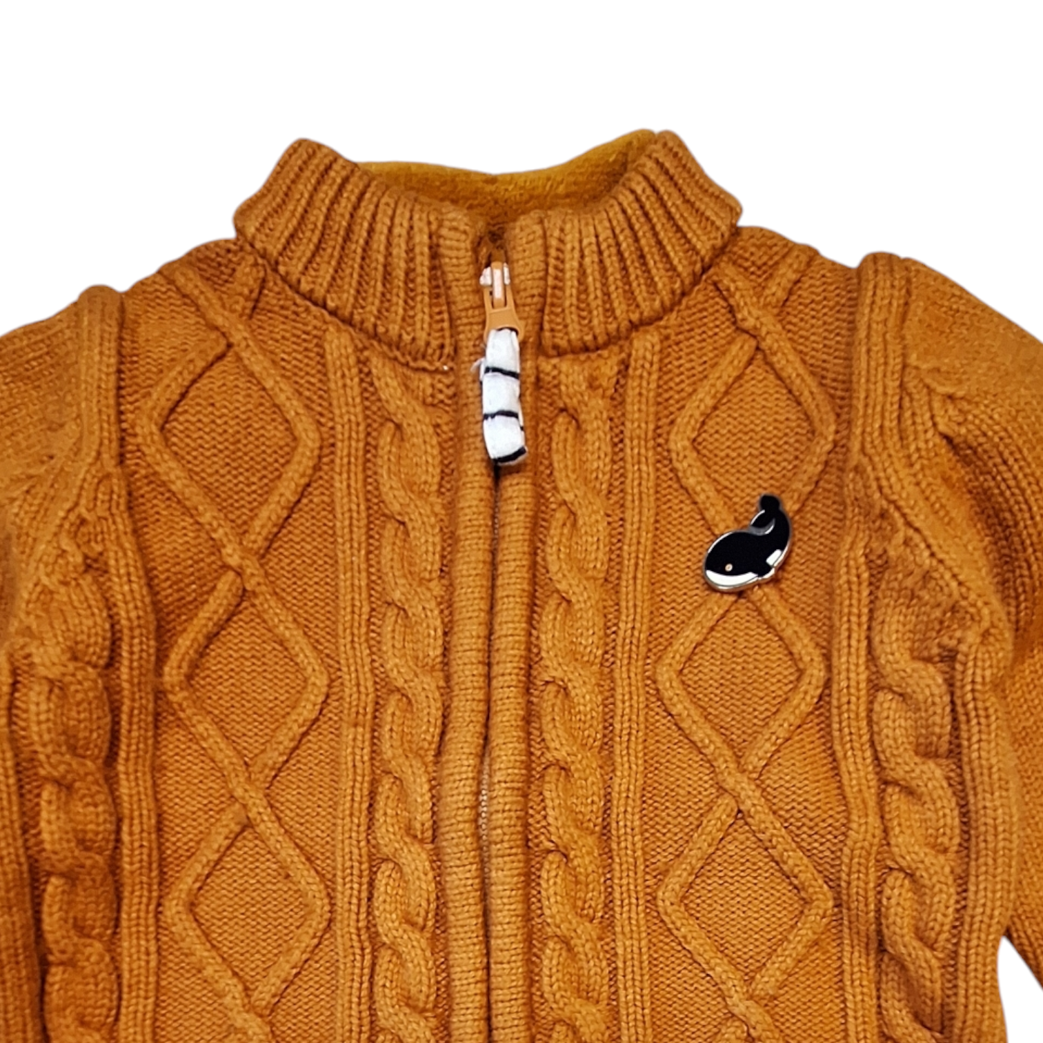 Knitted sweater whale - 68CM