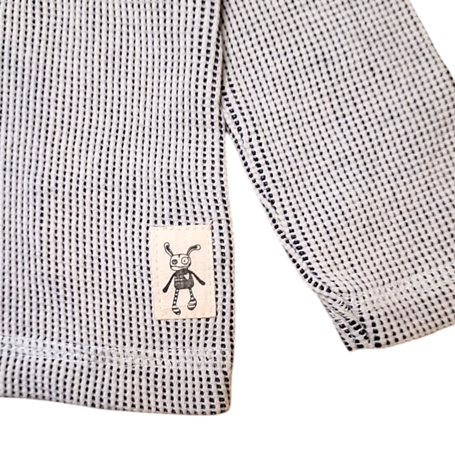 Long sleeves shirt with buttons - 68CM